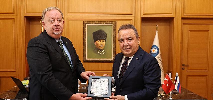 rus-buyukelci-yerhovdan-baskan-boceke-ziyaret.jpg