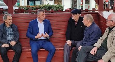 Gölcük Belediye Başkanı Ali Yıldırım Sezer Toplumun Herkesimiyle İç İçe