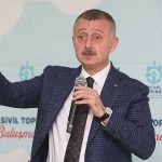 kocaeli-buyuksehir-belediye-baskani-tahir-buyukakin-asil-derdimiz-insan-yetistirmektir.jpg