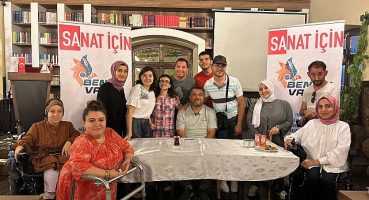 Şair Kılıçarslan, özel gereksinimli okurlarıyla buluştu