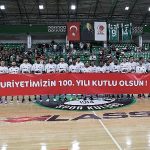 darussafaka-lassa-100-yil-coskusunu-taraftariyla-kutladi.jpg