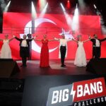 cesurlarin-sahnesi-big-bang-startup-challenge-sahne-oldugu-sovlarla-da-ilgi-odagi-oldu.jpg